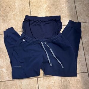 Navy FIGS Maternity Jogger Scrubs Size Large